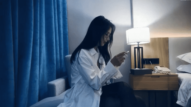 Người đẹp mặc váy ôm mông có cái móc gợi cảm gợi cảm - sevtrb.sbs