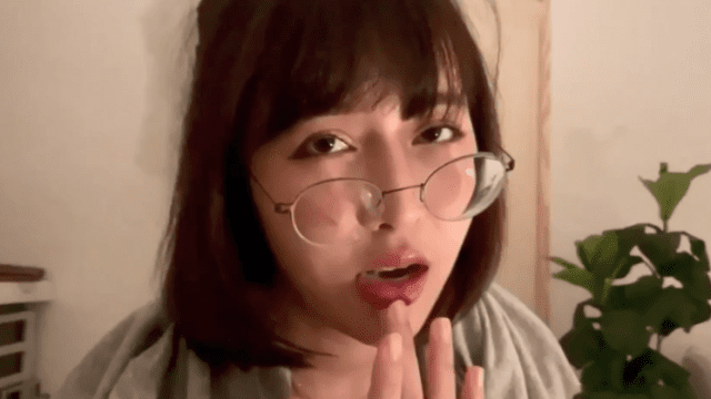 Vẻ mặt thỏa mãn của em - sevtrb.sbs