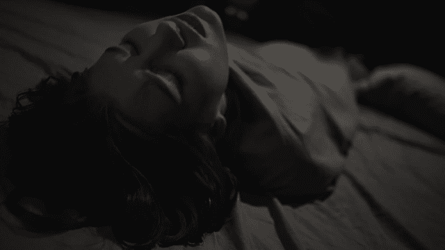 Sung sướng dưới tấm chăn - sevtrb.sbs