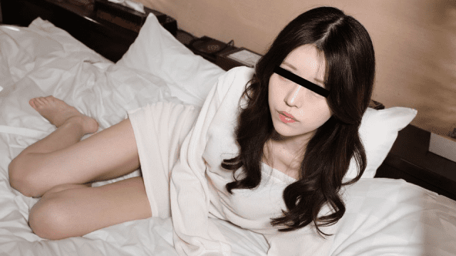 100524_01 - Em gái chân dài muốn làm người mẫu - sevtrb.sbs